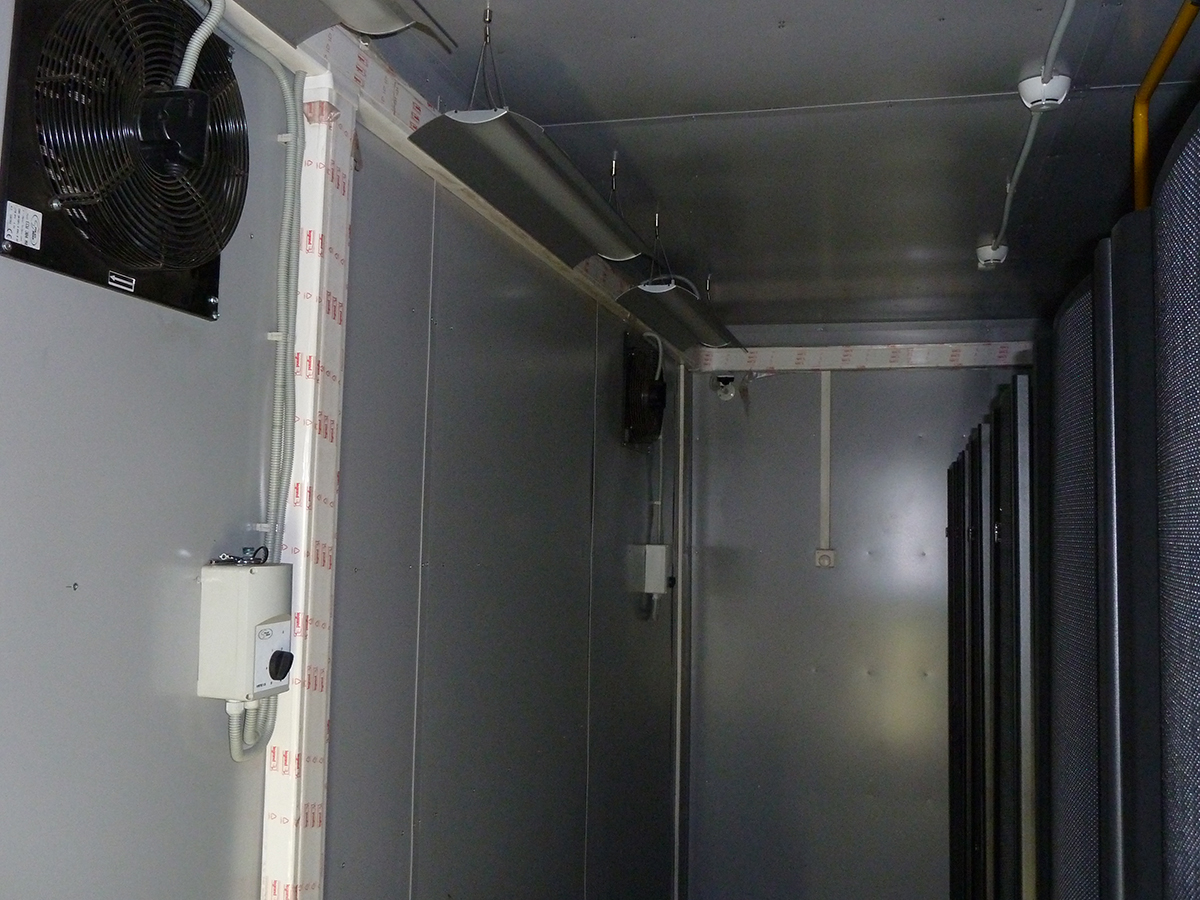 дизель-генераторная установка схема. блок-модуль дэс чертеж. блок-контейнер для серверной бкт-11. заземление контейнера дгу. блок контейнер дэс 200квт.